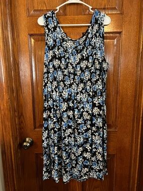 Falls Creek 2X Sleeveless Smocked Bodice Pullover Floral Print Dress